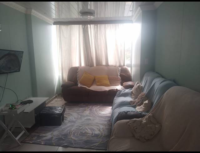 2 BEDROOM FLAT FOR SALE IN WINDERMERE
